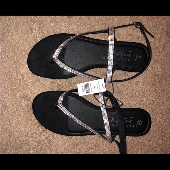 Streetwear society bling sandals. NWT size 10 - Picture 4 of 8